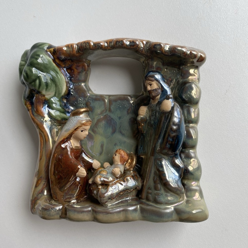 Ceramic Christmas Nativity Scene with Joseph, Mary and Baby Jesus‎ Decor Glazed